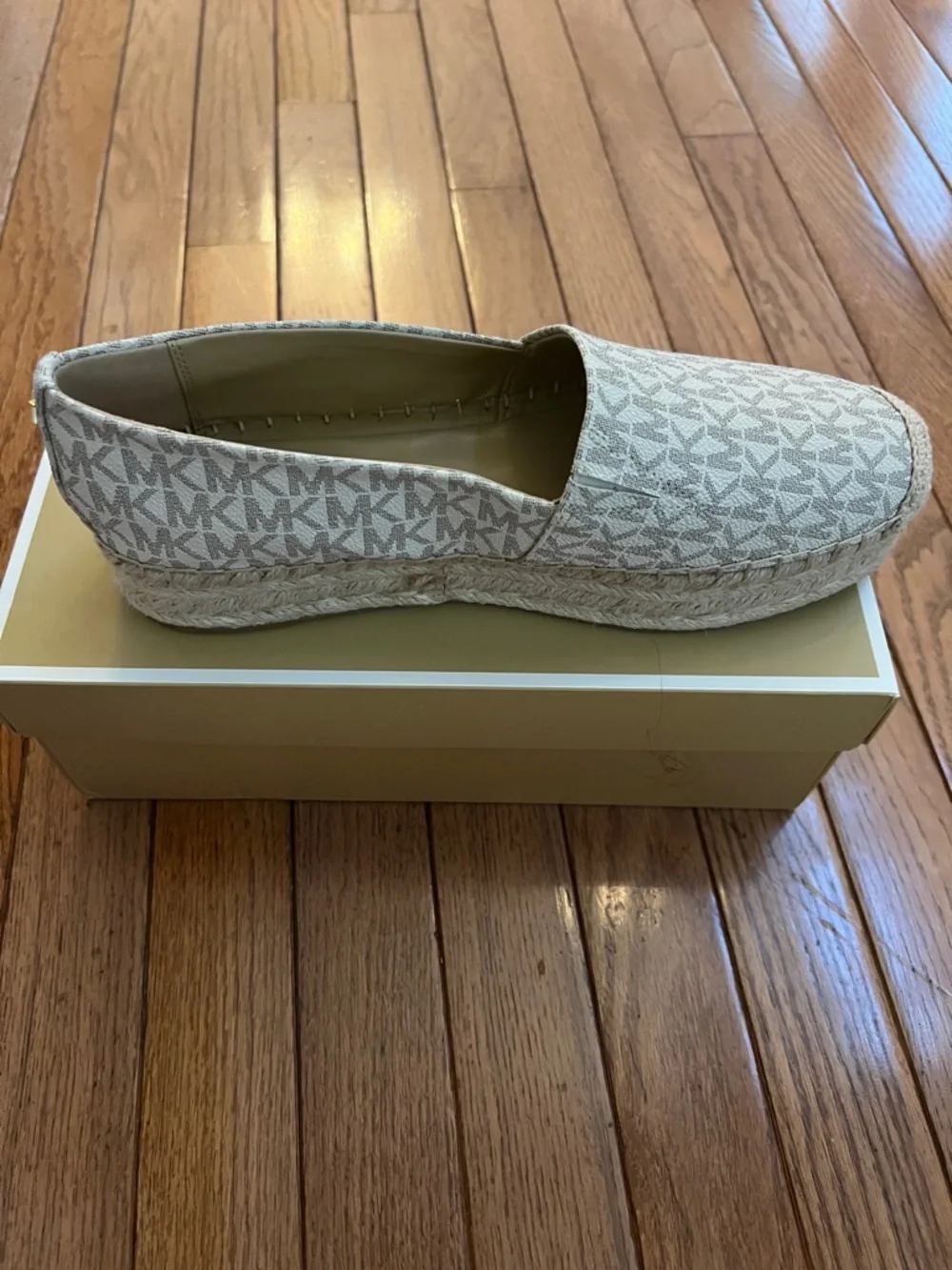 Michael Kors new box